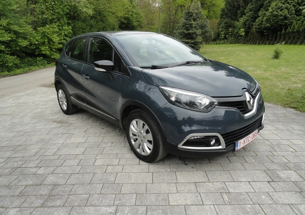 Renault Captur cena 36800 przebieg: 144000, rok produkcji 2015 z Koprzywnica małe 326